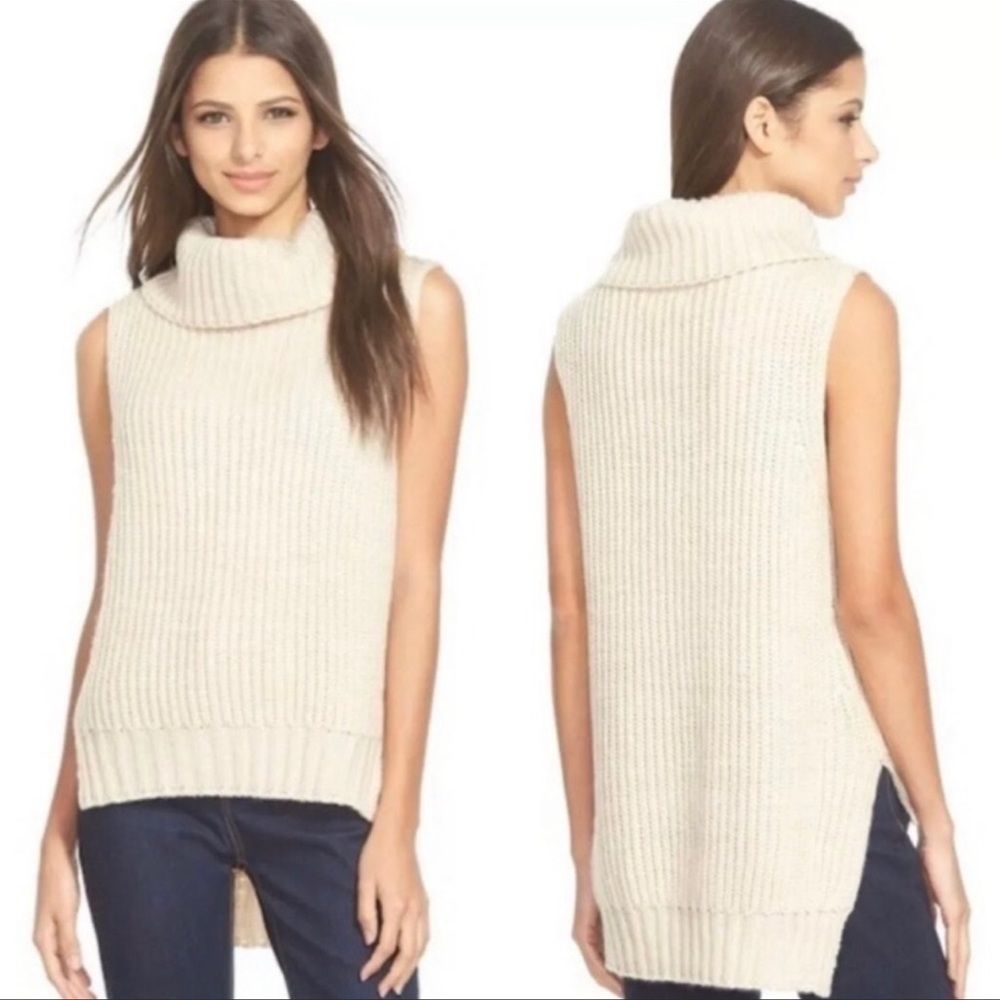 ASTR Cream Cable Knit Sleeveless Turtleneck Sweater